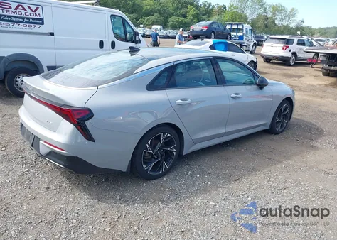 2025 Kia K5 Gt-Line z USA, uszkodzony, nr VIN KNAG64J73S5308878